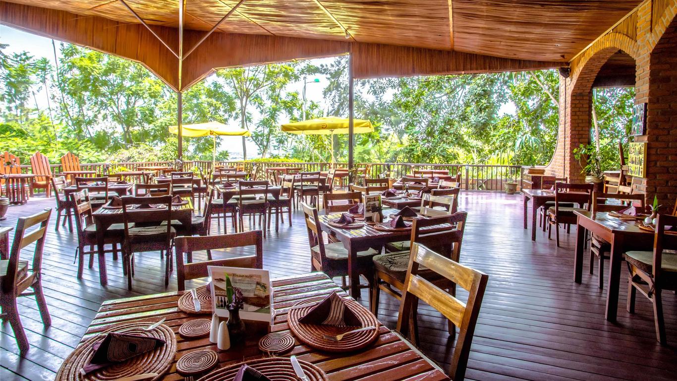 Heaven Restaurant & Boutique Hotel