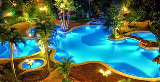 Hotel Camino Real - Santa Cruz - Pool