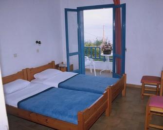 Friday Hotel - Piskopiano - Habitación