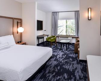 Fairfield Inn & Suites by Marriott Staunton - Staunton - Yatak Odası