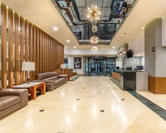 Quality Inn Chihuahua San Francisco - Chihuahua - Hall d’entrée