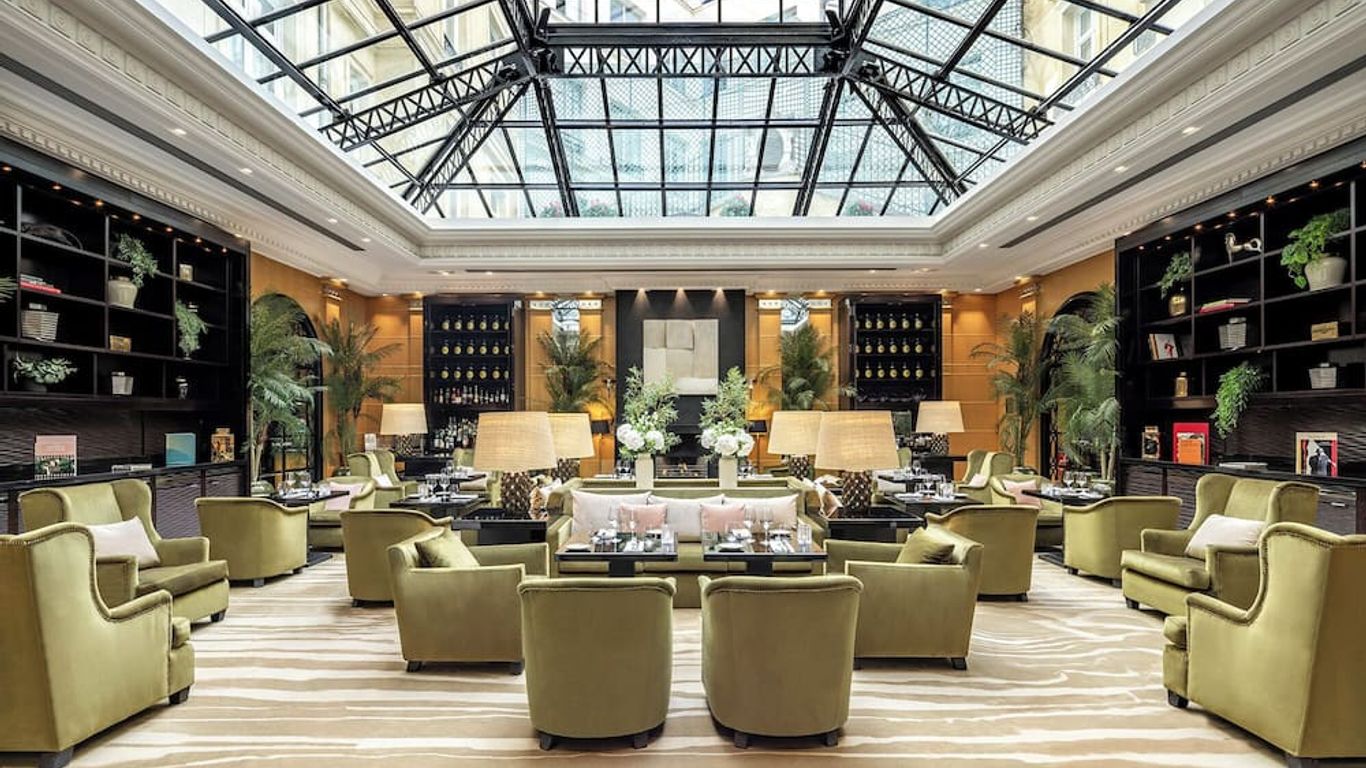 حياة باريس - مادلين