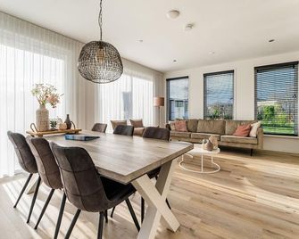 Modern Villa Near Texel Beach - De Koog - Salle à manger