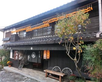 Tajimaya - Nakatsugawa - Будівля