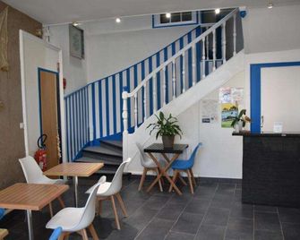 Hotel Le Coureau - Saint-Trojan-les-Bains - Lobby