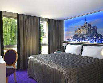 Churchill Hotel Bayeux Centre - Bayeux - Bedroom