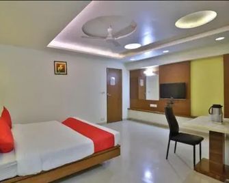 Hotel Apex - Ankleshwar