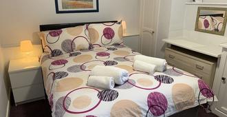 Austins Guest House - Cardiff - Sovrum