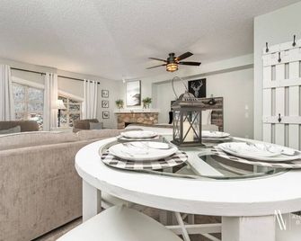 Pure Mountain Fun | Upper Village | Pool | Hot Tub - Panorama - Dining room