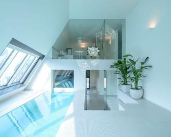 Hotel Sohsul - Seúl - Piscina