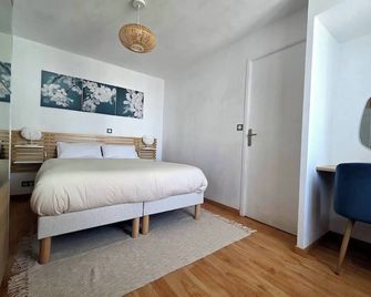 centre de La Turballe, Une Maison de pêcheur - Ла-Тюрбаль - Спальня