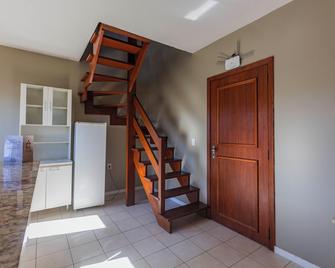 Hotel Morada Del Este - Canoas - Stairs