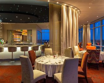 Rhythm City Casino Resort - Davenport - Restaurant