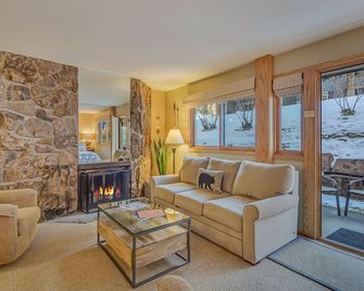 Laurelwood Condominiums 402 - Snowmass Village - Вітальня