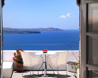 Onar Villas Oia - Onar Hotels Collection - Oia - Balcony