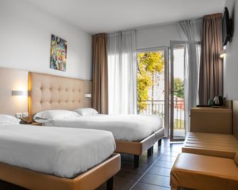 Hotel Belvedere - Manerba del Garda - Makuuhuone