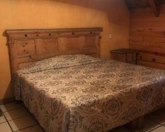 Cabañas Lupita 22 - Mazamitla - Habitación