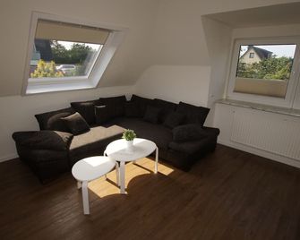 Hotel Dorfkrug Büsum - בוסום - סלון