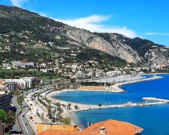 Menton, Centre Historique, Vue Mer - Mentone