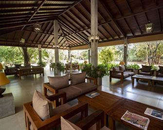 Amaara Forest Hotel Sigiriya - Sigiriya - Βεράντα