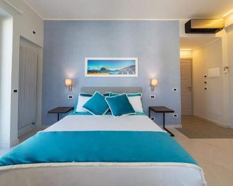 B&B La Piazzetta - Ischia - Habitación