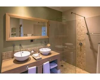 Sugar Hotel - Cape Town - Bathroom