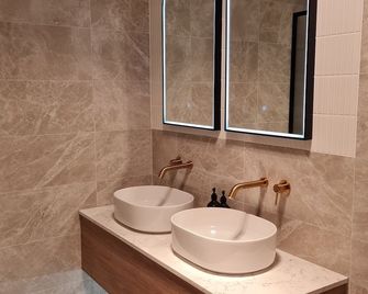 Mount Gambier Hotel - Mount Gambier - Kamar Mandi