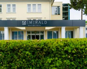 Emerald Boutique Hotel - Tîrgu Mureş