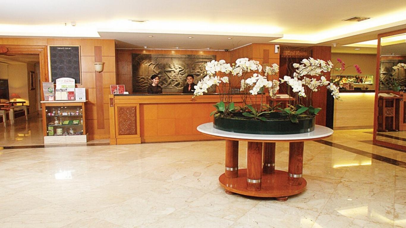 Grand Cemara Hotel