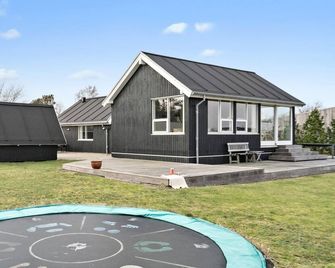 Cozy home in Odder with WiFi - Odder