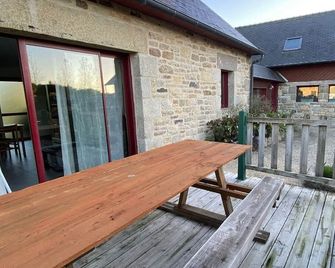 Gîte Fameuse Familial Pmr 6 Persons - Plouarzel - Patio