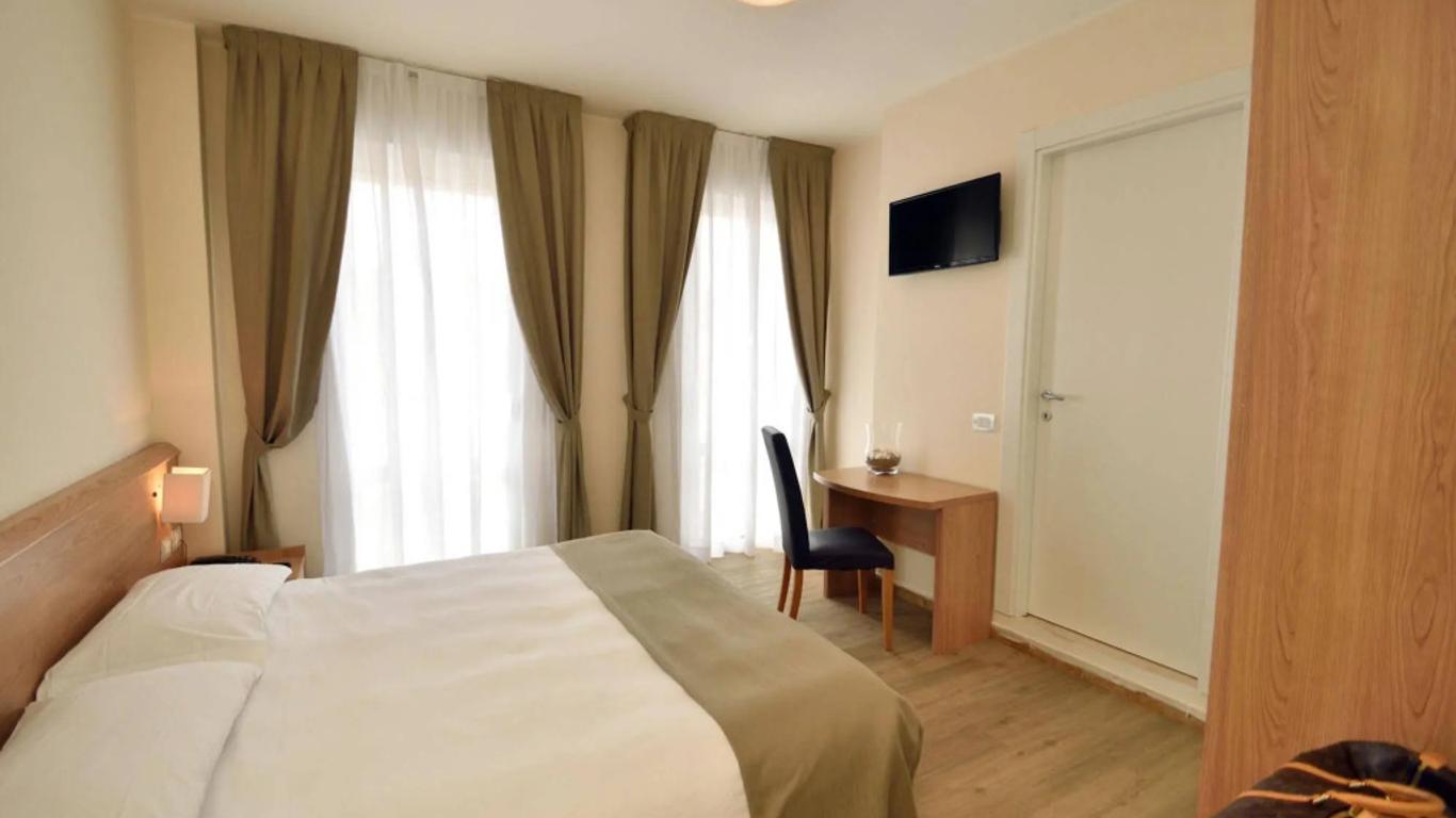 Hotel Astoria