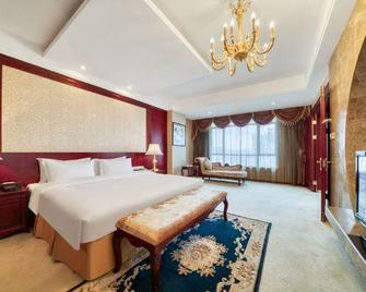 Linhai Double-Dove Peace International Hotel - Taizhou - Bedroom