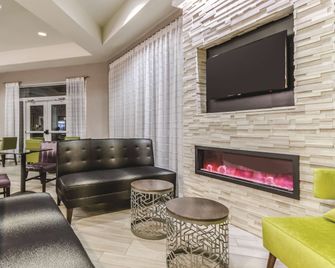 La Quinta Inn & Suites by Wyndham Grand Junction - Grand Junction - Huiskamer