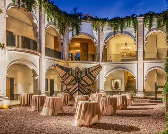 Live Aqua San Miguel de Allende - San Miguel de Allende - Building