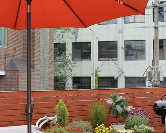 Wow Hills Guesthouse - Seoul - Balkon