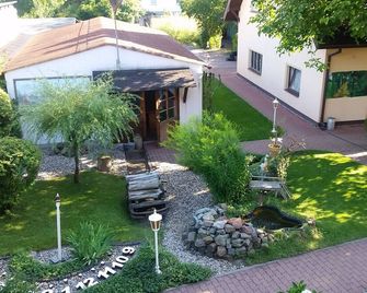 Pension Zum Holzpantoffelmacher - Burg (Spreewald) - Buiten zicht