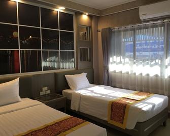 Grand Vissanu Hotel - Nakhon Sawan - Bedroom
