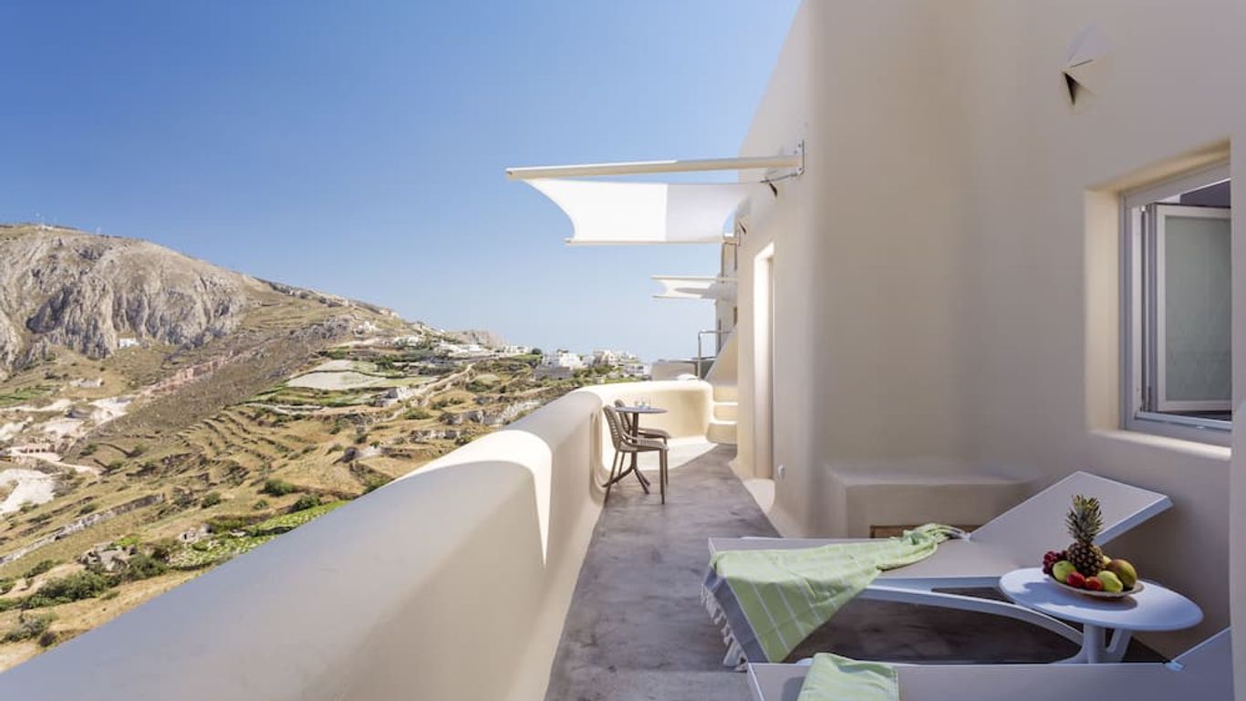 Skyfall Suites - Adults Only