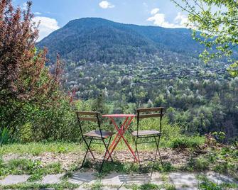 Beau Studio Vue Splendide 3 Vallées - Courchevel - Patio