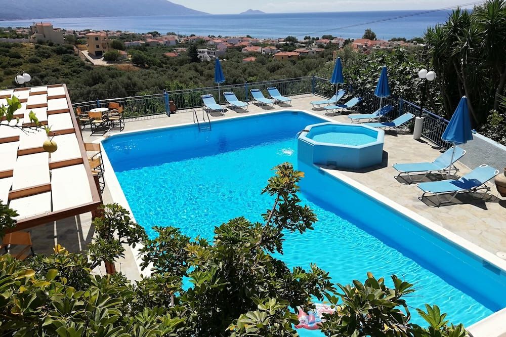 Apartments Jota - Samos - בריכה