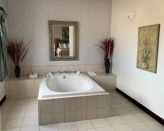 Fairbridge Inn & Suites Williston Near Airport - Williston