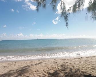 A Private Room in Paradise, Vieux Fort - Vieux Fort - Playa