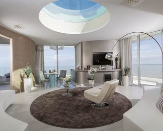 Hotel Waldorf- Premier Resort - Milano Marittima - Sovrum