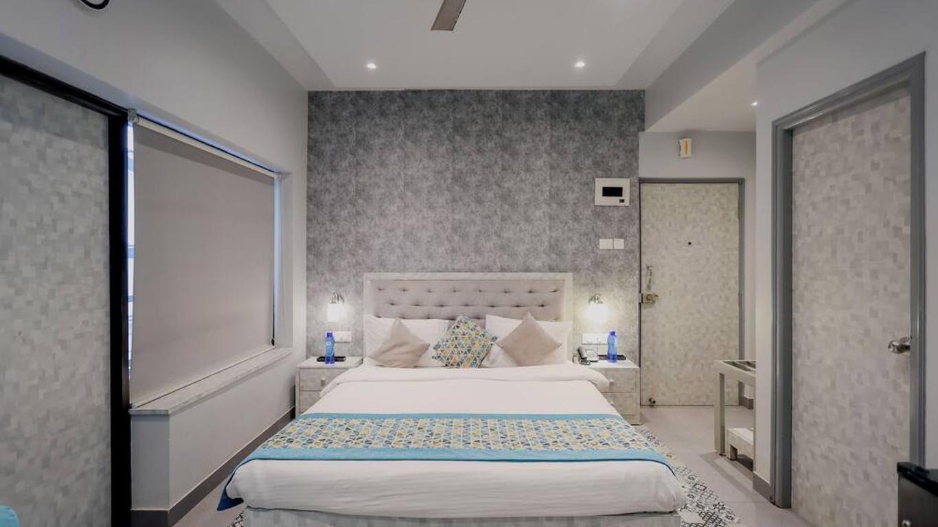 La Sunila Suites