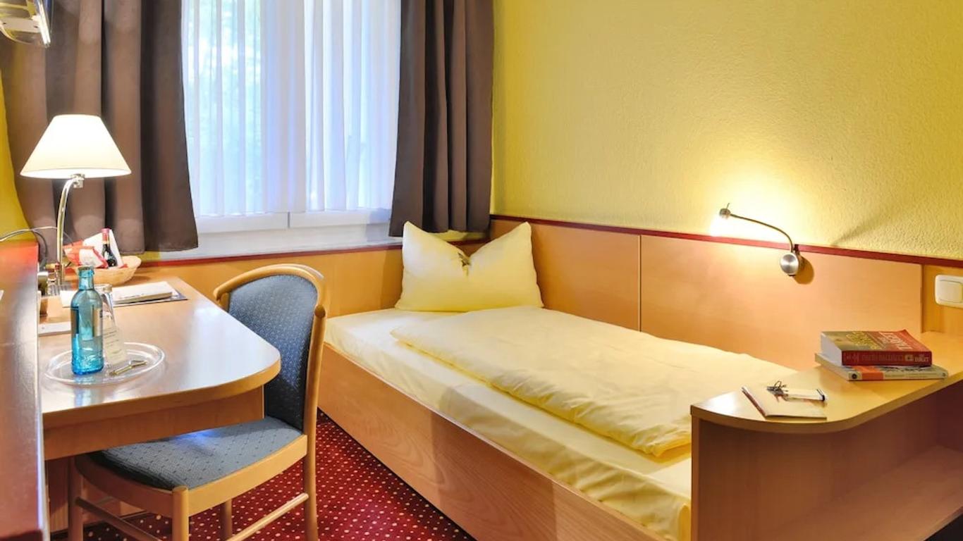 Tiptop Burghotel Stammhaus