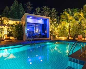 Zee Luxury Boutique Hotel - Ko Pha Ngan - Piscina