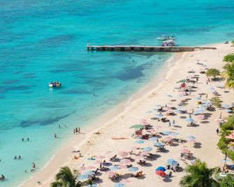 Sundown Beach Studio At Montego Bay Club - Montego Bay - Beach