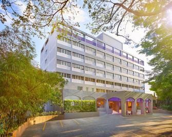 Vivanta Bengaluru Residency Road - Bangalore - Sala pranzo