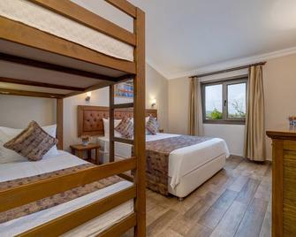 Gokceada Surf Egitim Merkezi - Gökçeada - Camera da letto